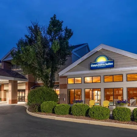Days Inn & Suites By Wyndham Madison